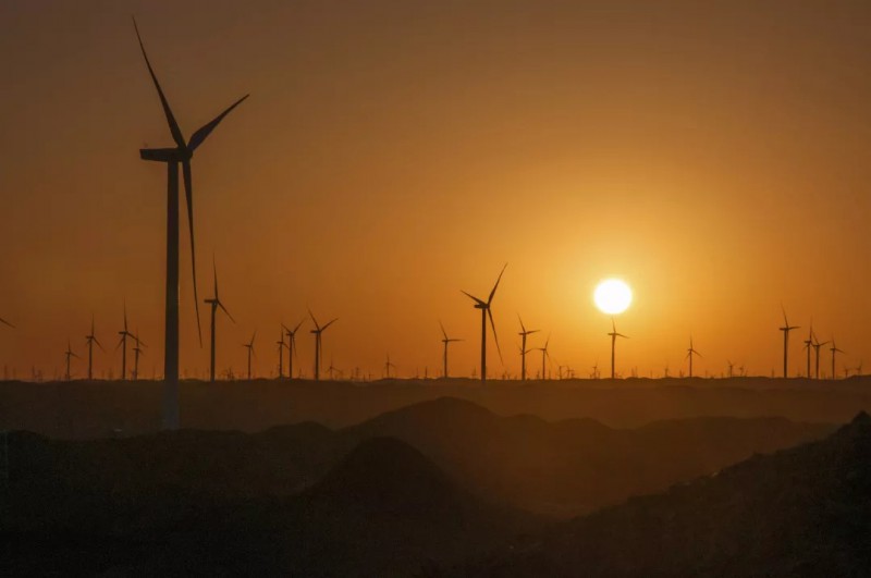 新疆景霞風場美景（組圖）、重慶海裝風電工程技術有限公司、哈 三