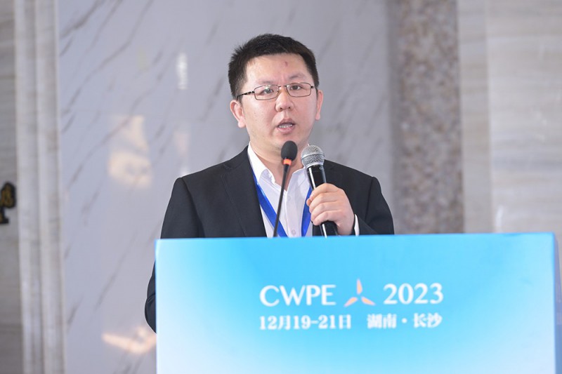 青島盤古智能制造股份有限公司質(zhì)量總監(jiān)熊耀青發(fā)表《風(fēng)電潤滑系統(tǒng)常見問題與可靠性研究》演講