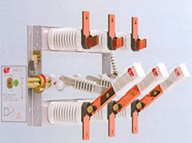 YFG38-12系列戶內交流高壓隔離開關圖片1